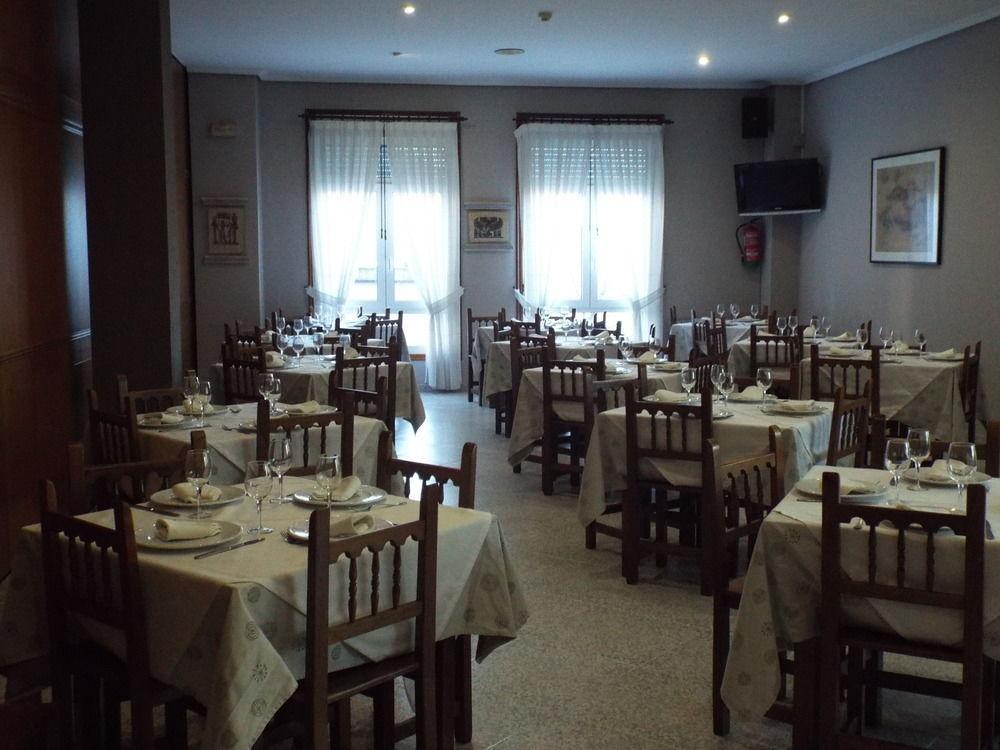 Hotel Ansuina Banos Del Molgas ภายนอก รูปภาพ