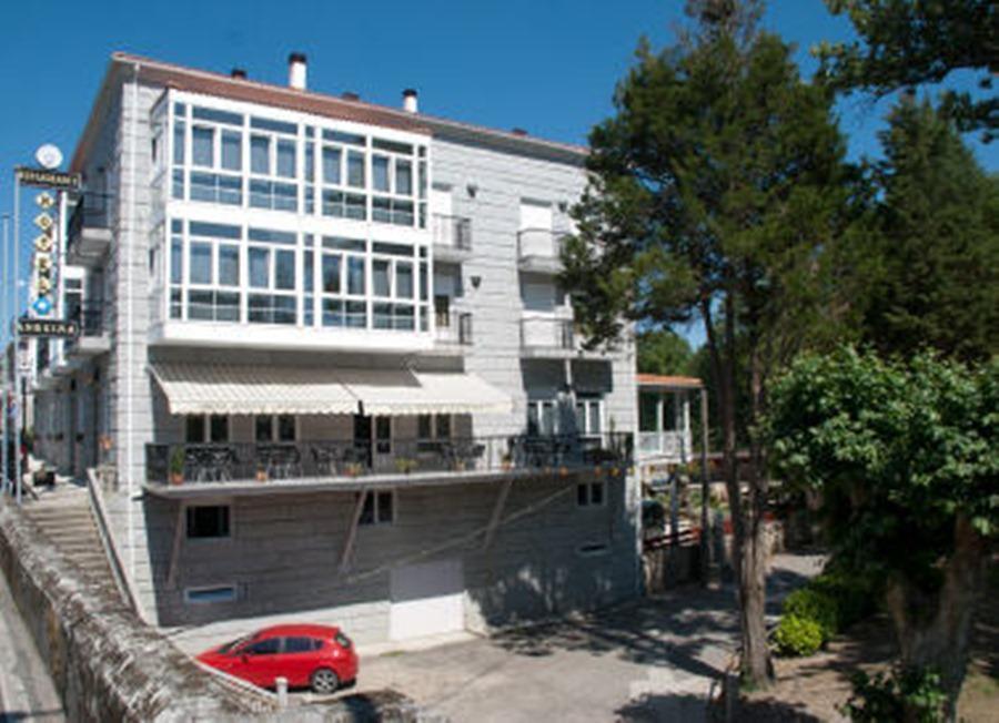 Hotel Ansuina Banos Del Molgas ภายนอก รูปภาพ